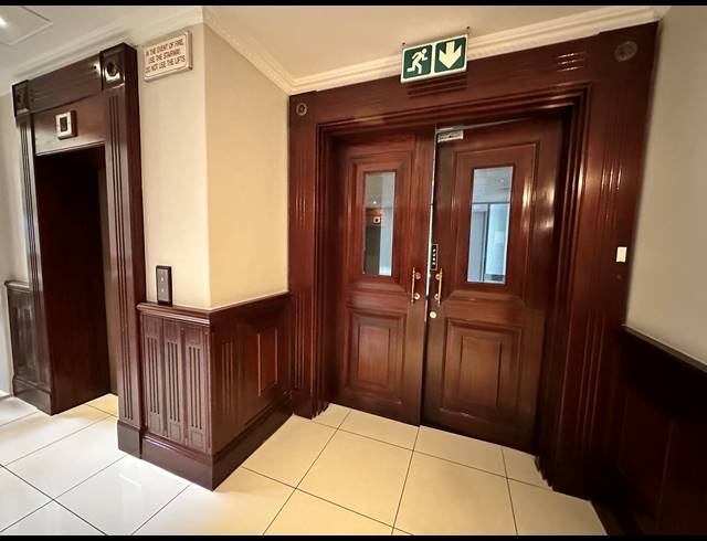 574M² OFFICE TO LET IN ROSEBANK